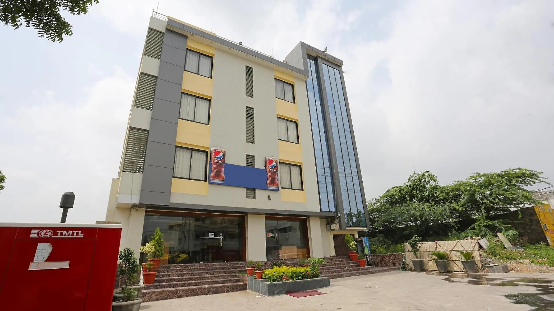 Hotel Collection O Greenland Udaipur